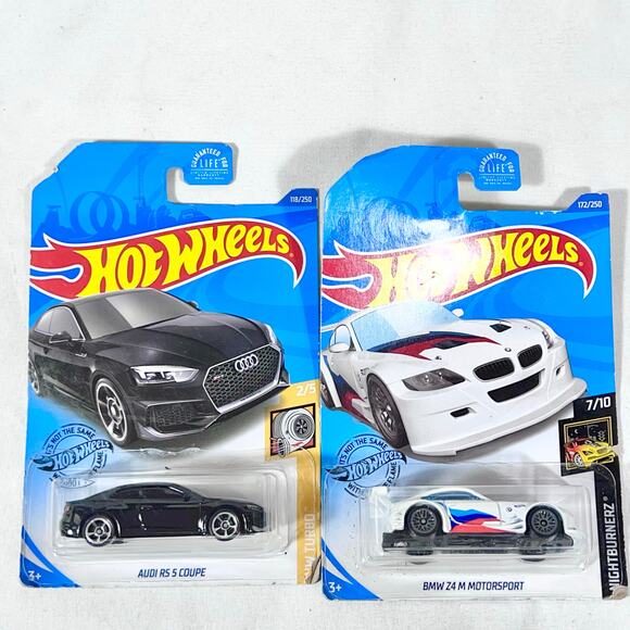 Hot Wheels Carded Lot Of 12 Various Years No Duplicates Toy Cars New (S) - Picture 5 of 7